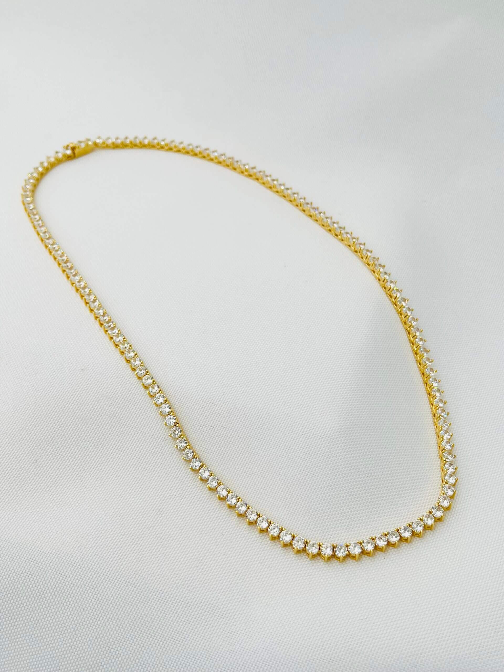 Colar Riviera 3 Pontas Julia - em banho ouro 18k - Imagem 4