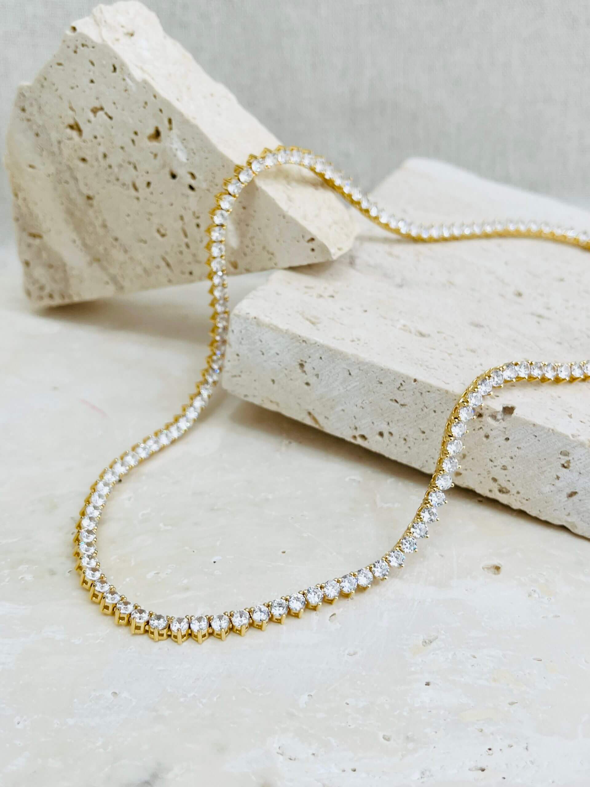 Colar Riviera 3 Pontas Julia - em banho ouro 18k - Imagem 2