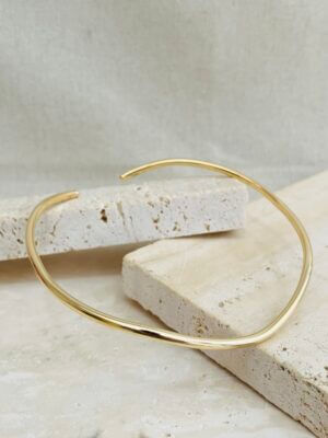 Alternative view of Choker Rígida Curves Julia - em banho ouro 18k