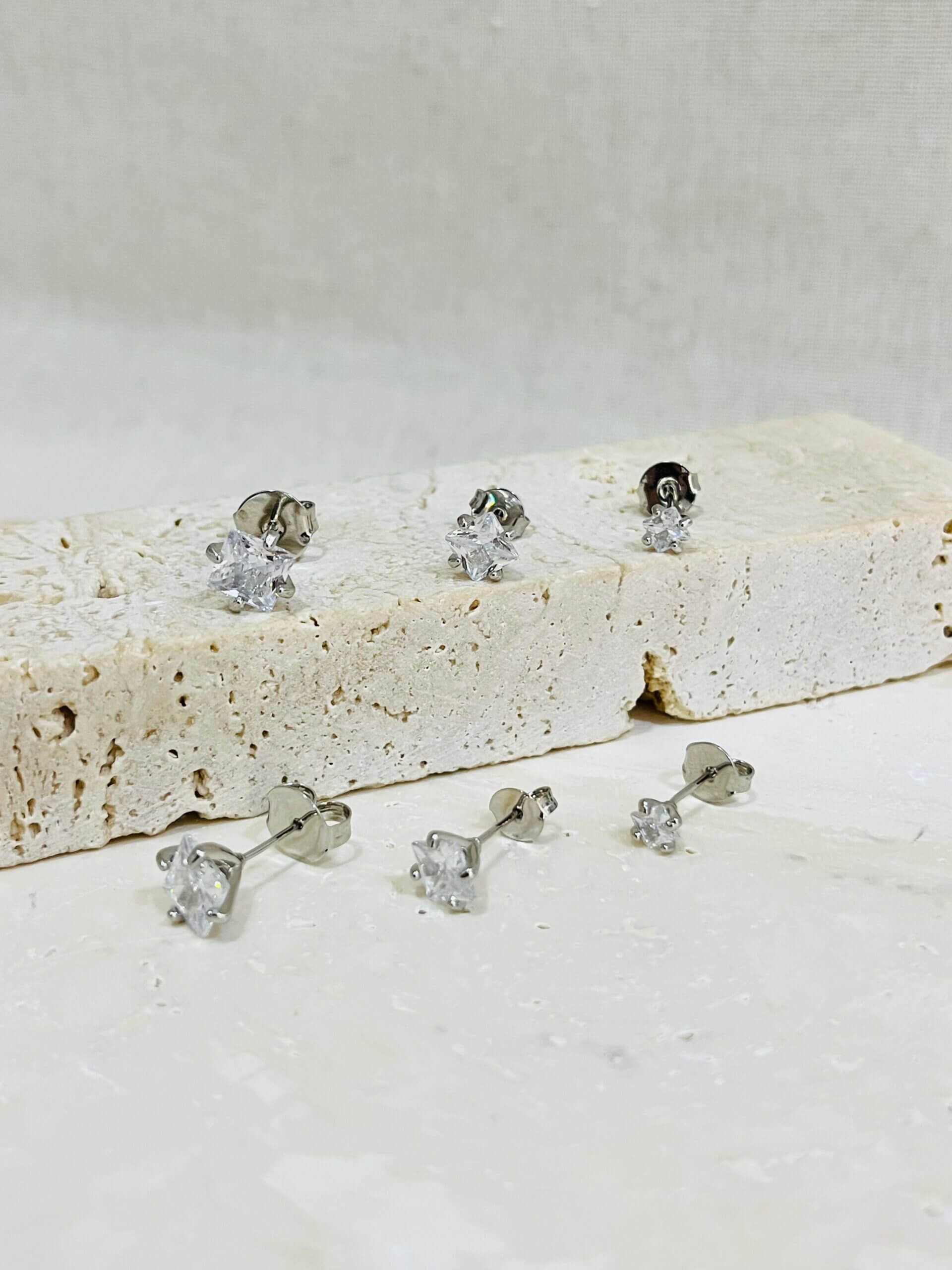 Trio Quadrado Cristal Valen - em banho ródio branco - Imagem 2