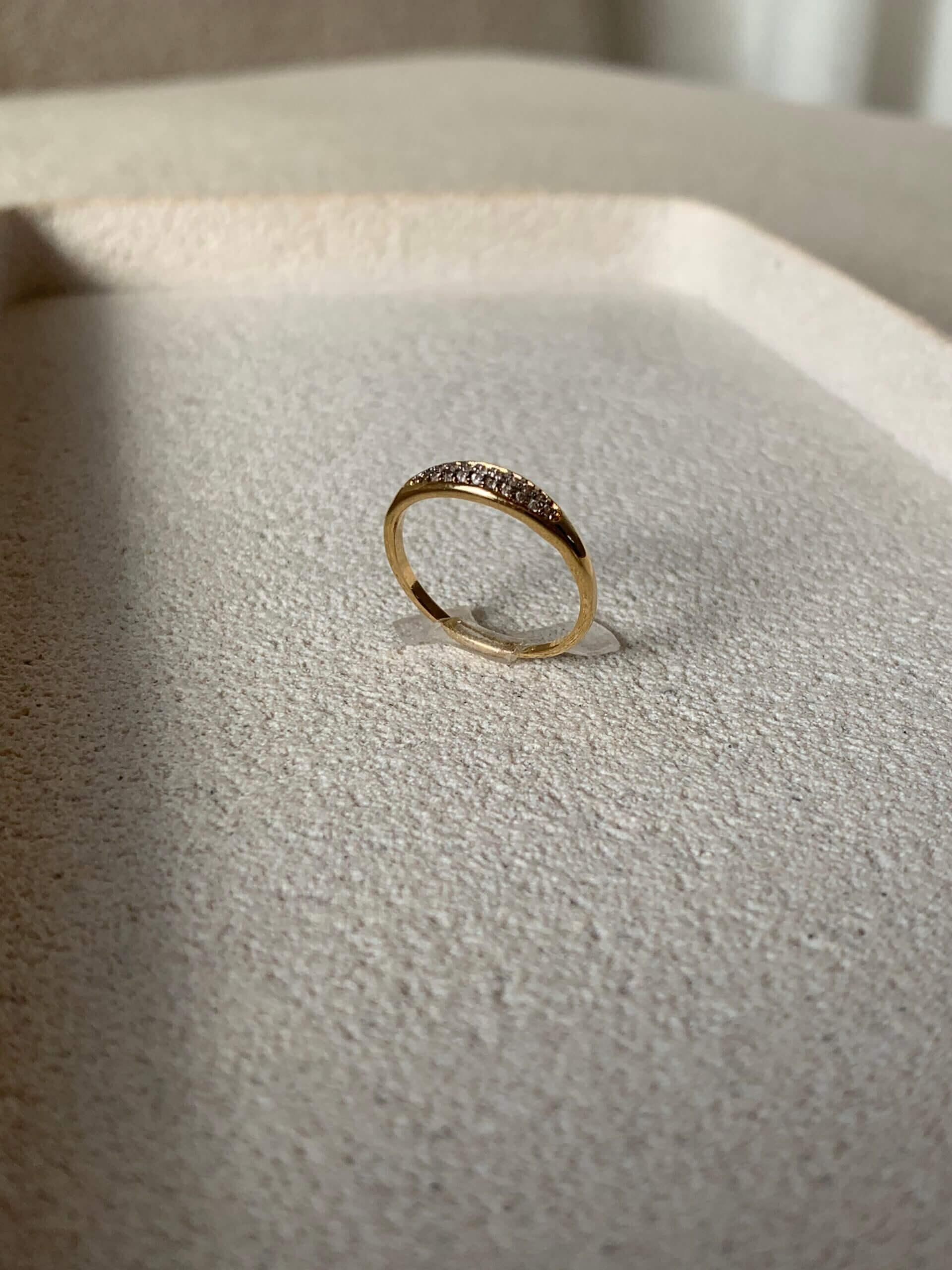Aparador Delicado Giulia - em banho ouro 18k - Imagem 2