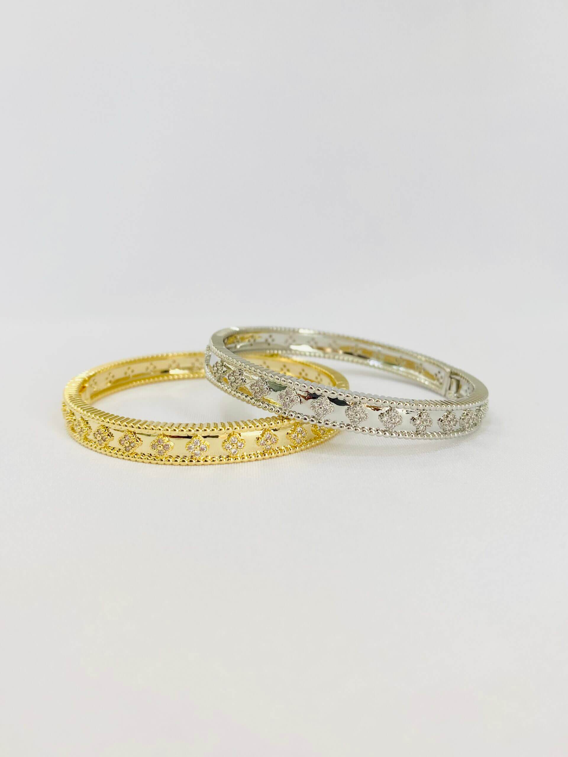 Bracelete Trevo Cristal Delicado Adriana- em ródio branco - Imagem 2