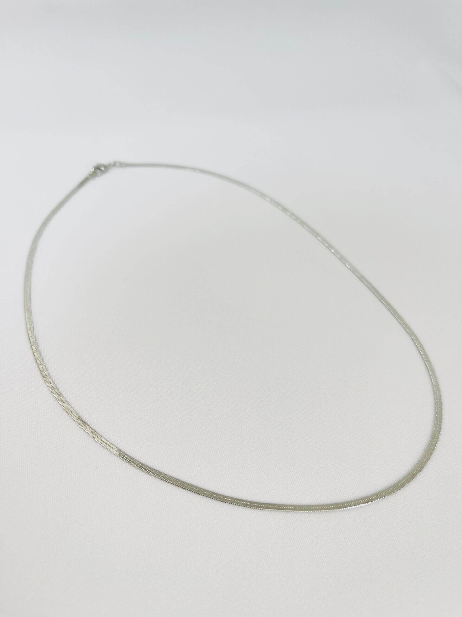 Colar Fita Snake Bia 1mm – Banho Ródio Branco