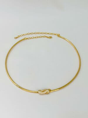 Choker rigida Cravejada Maia - em banho ouro 18k