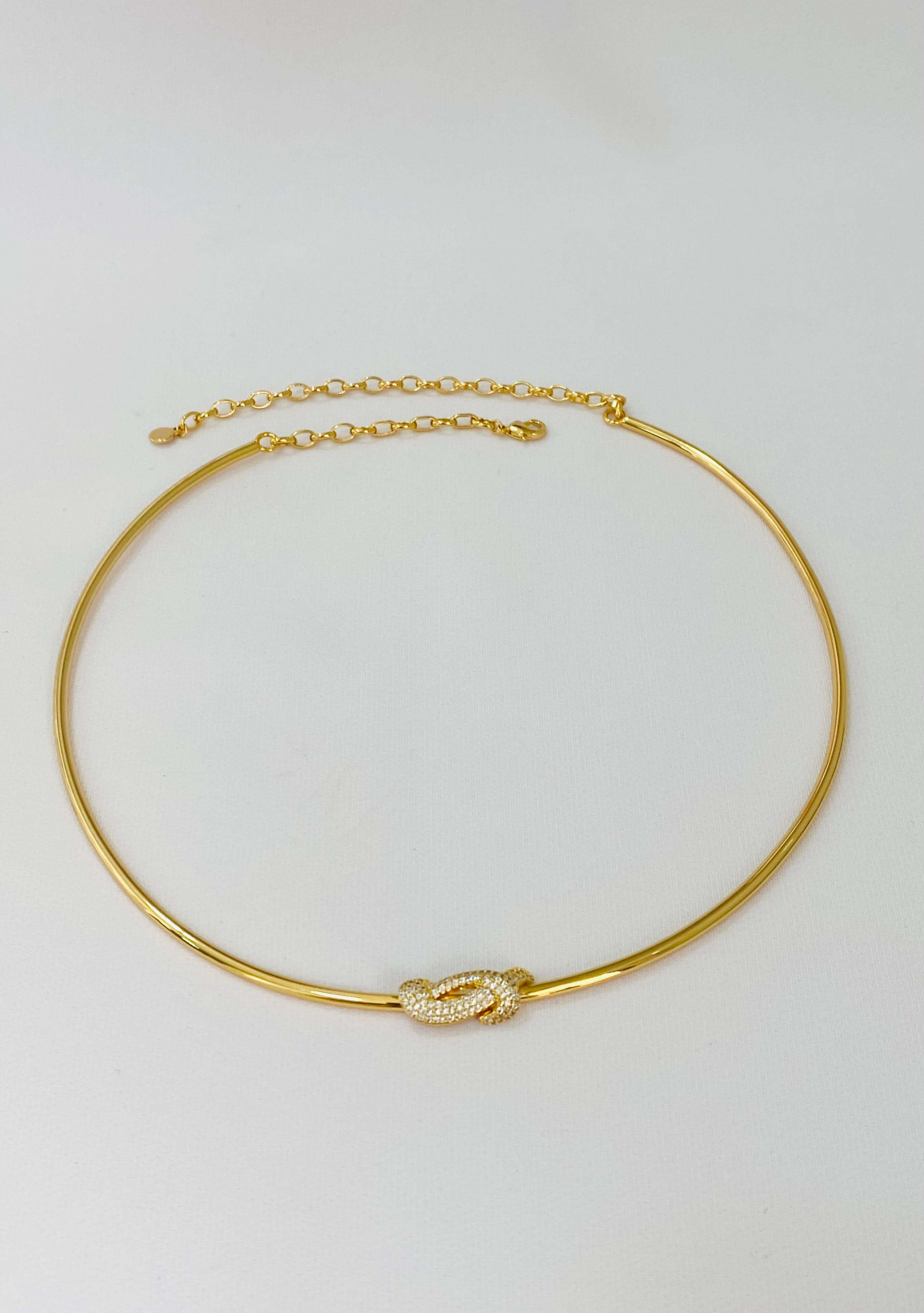 Choker rigida Cravejada Maia - em banho ouro 18k