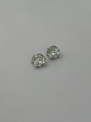 Brinco Ponto de Luz 10mm em Moissanite - Prata 925