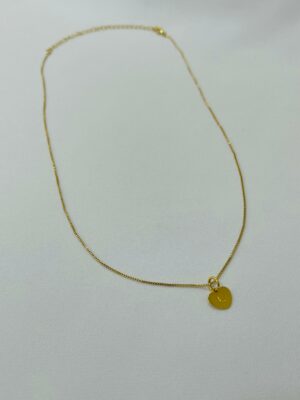 Alternative view of Colar Coração Personalizado Inicial - em prata 925 finalizado no banho ouro 18k
