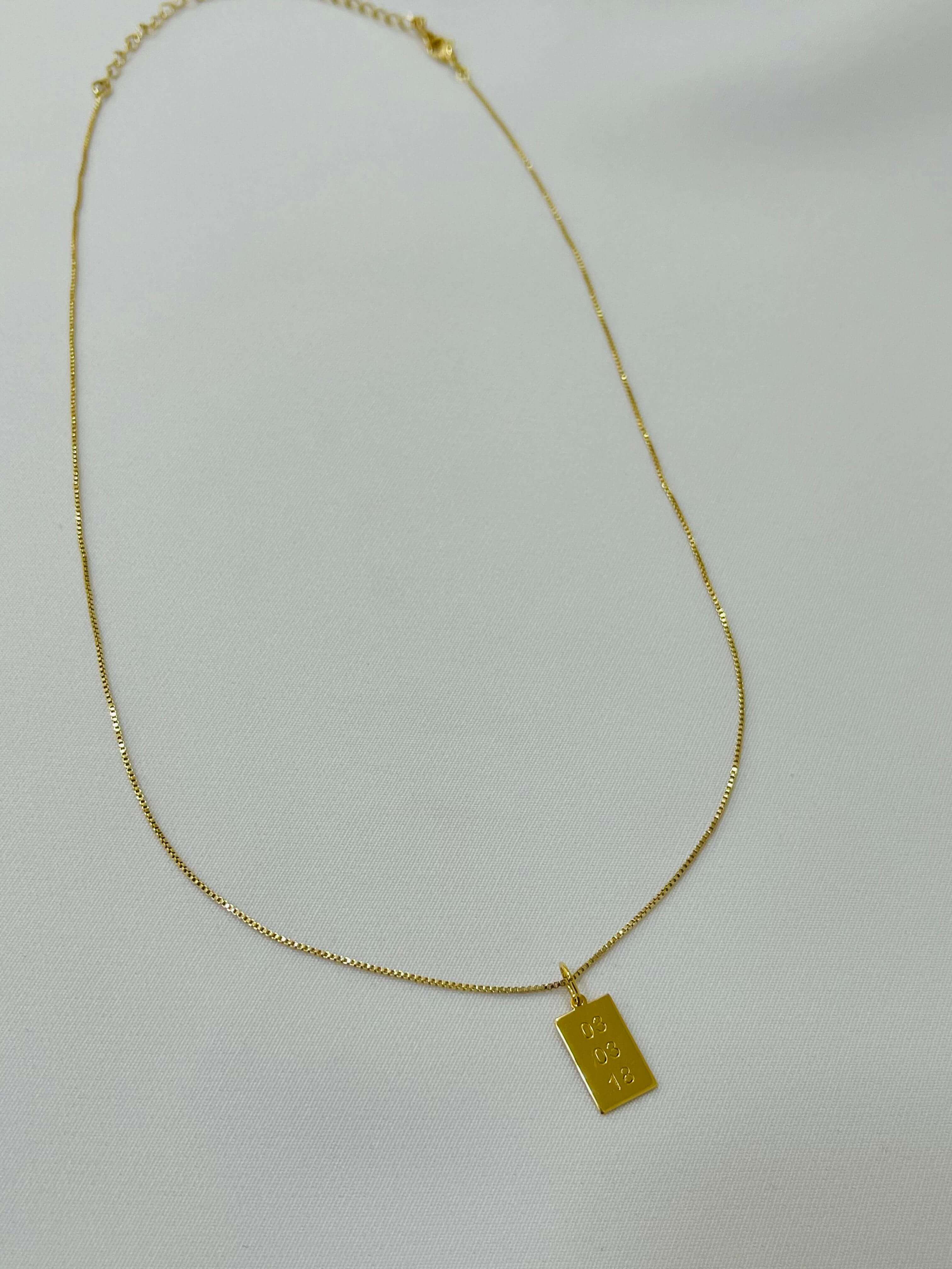 Colar Personalizado Cris - em prata 925 finalizado no banho ouro 18k - Imagem 2
