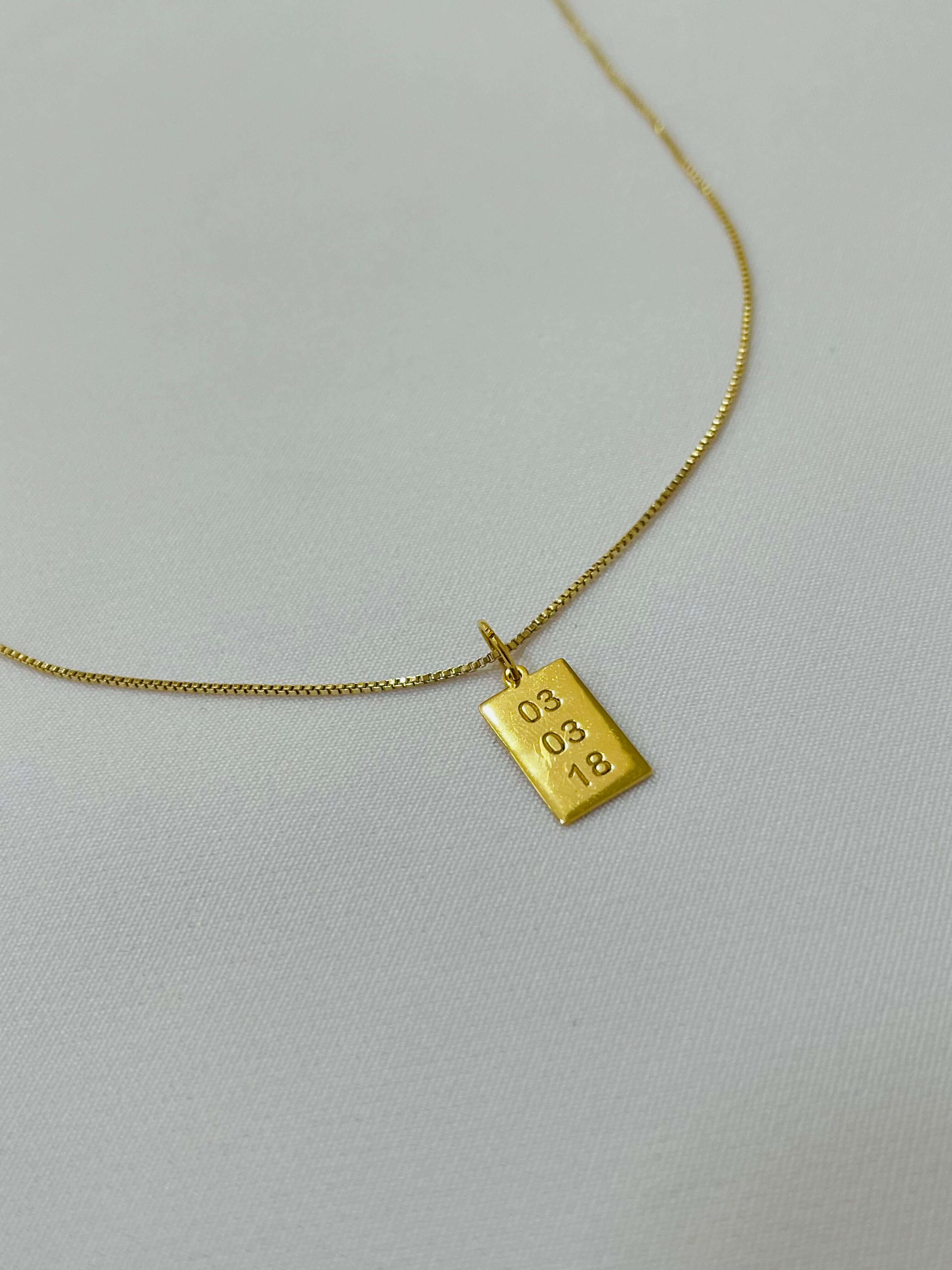 Colar Personalizado Cris - em prata 925 finalizado no banho ouro 18k