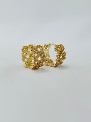 Argola Lisa e Cravejada Gabriele - em banho ouro 18k