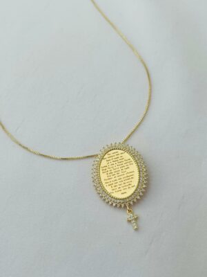 Colar Oval  Oração do Pai Nosso - em banho ouro 18k