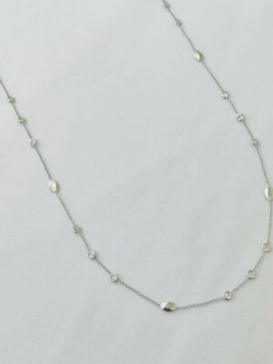 Colar Longo Inspiração Cravejada - em banho de ródio branco.