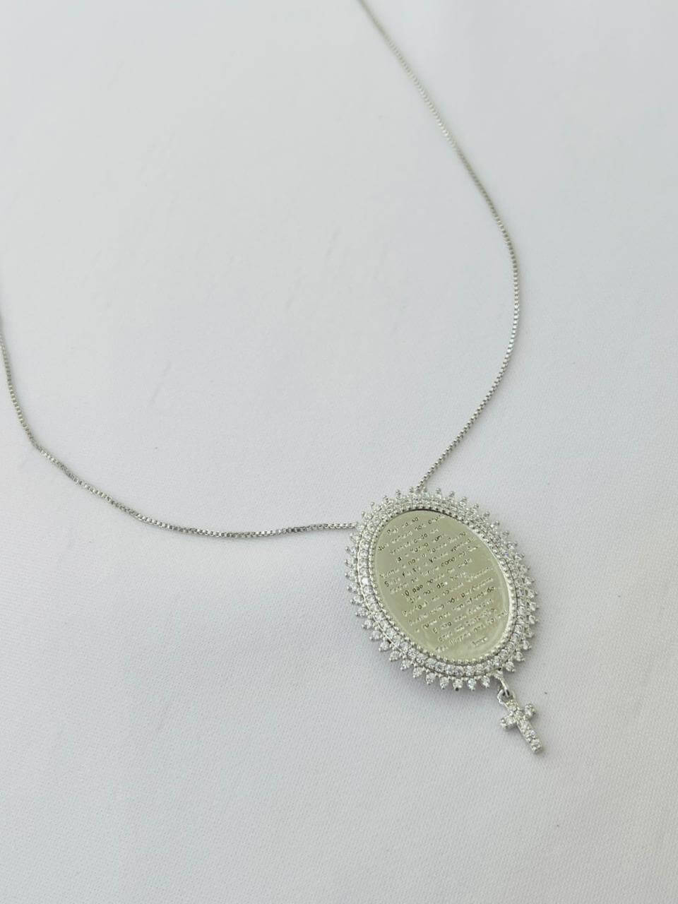Colar Oval Oração do Pai Nosso - em banho de ródio branco