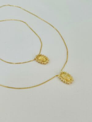 Escapulário Espírito Santo Encanto - em  banho ouro 18k