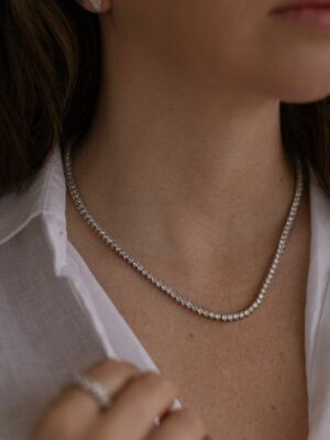 Alternative view of Colar Riviera Três Pontas - em banho ródio branco