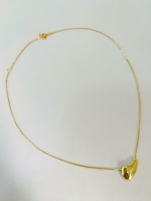 Colar Mini Orgânico Sara - em banho Ouro 18k