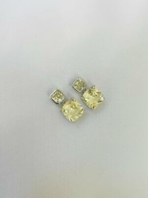 Alternative view of Brinco Quadrado Yellow - em banho Ródio Branco