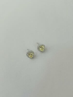 Brinco Delicado Coração Heloísa - em banho Ródio branco