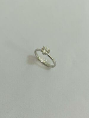 Anel Solitário em Moissanite 6,5mm