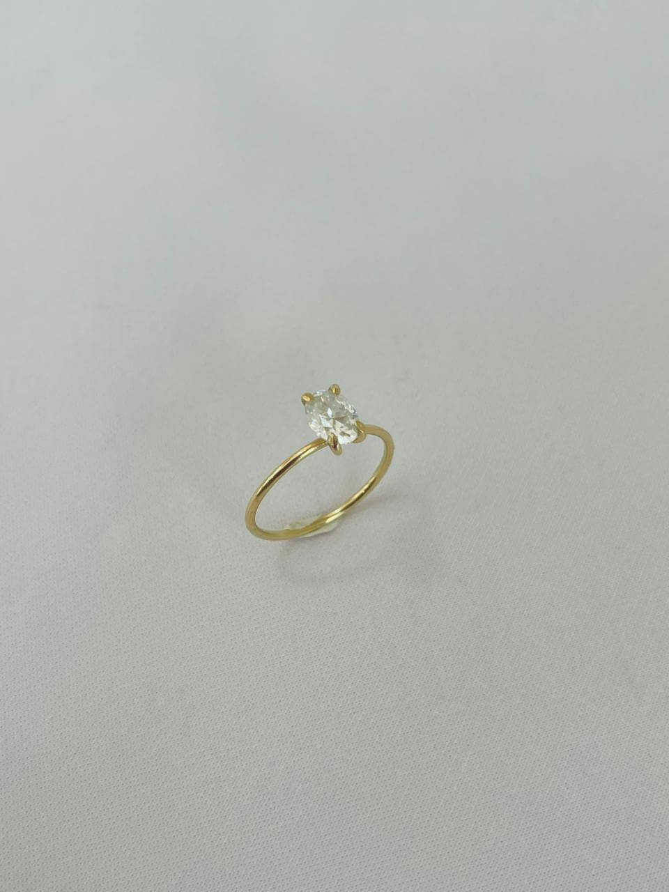 Anel em Ouro 18K Moissanite Oval 6x4 mm - Imagem 2