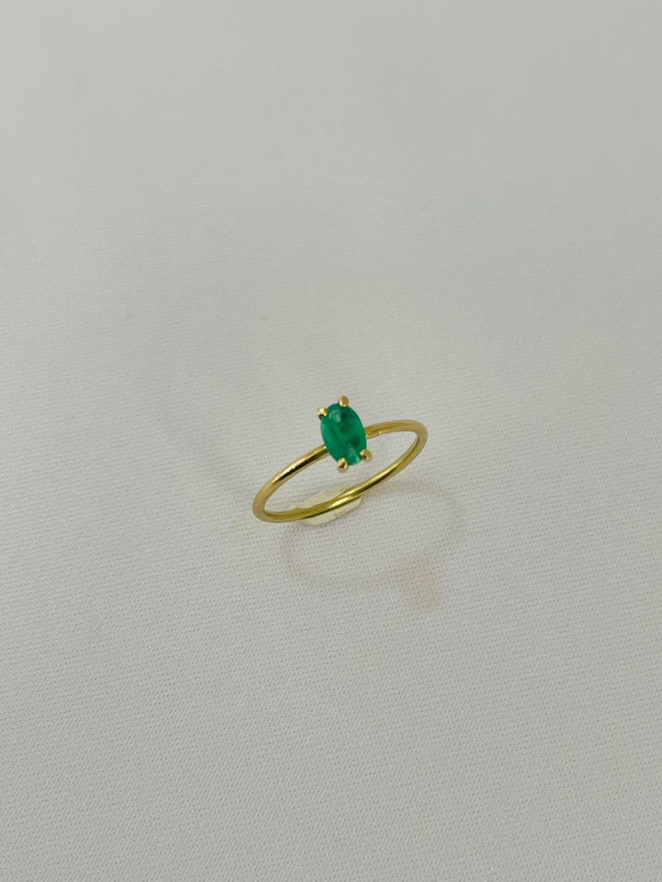 Anel Ouro 18K com Esmeralda Natural - Imagem 2