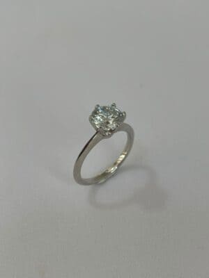 Alternative view of Anel Solitário Moissanite 8mm - Prata 925