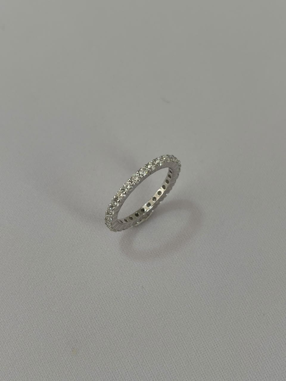 Aparador em Moissanite - Prata 925